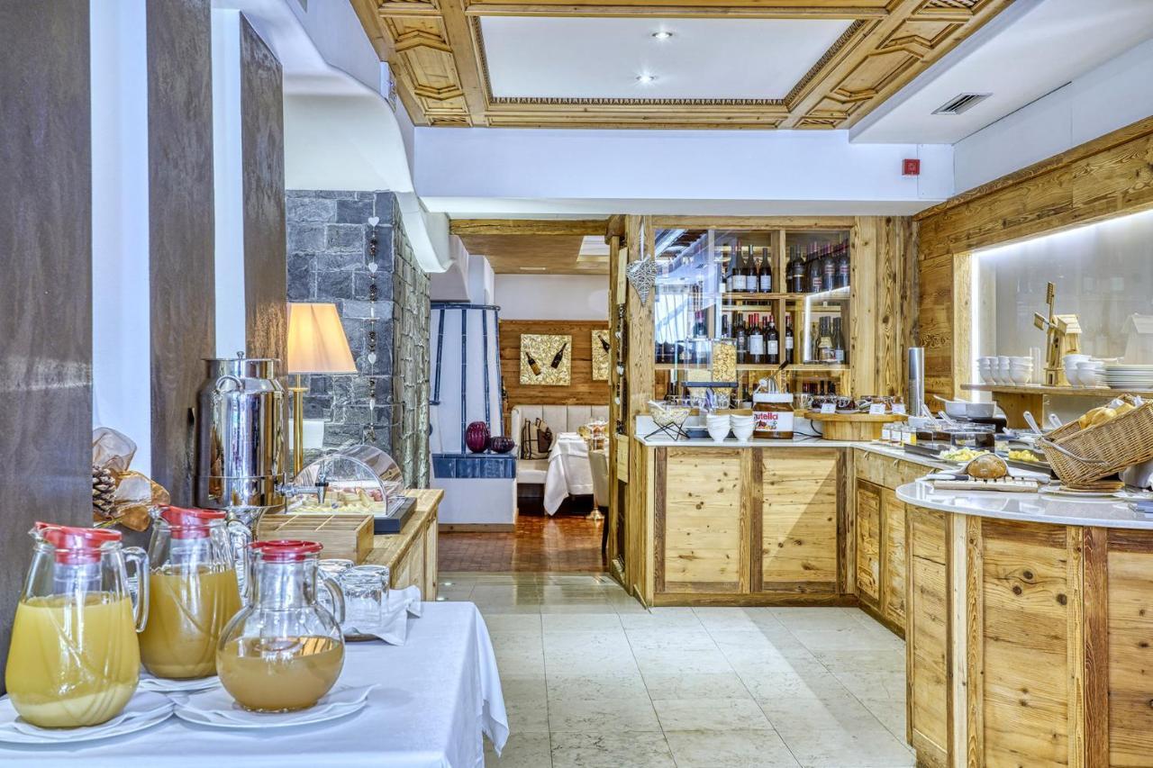 Majestic Hotel Madonna di Campiglio Ngoại thất bức ảnh